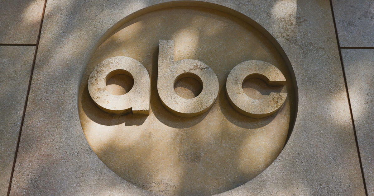 توافق ABC على تسوية دعوى التشهير التي رفعها ترامب بمساهمة قدرها 15 مليون دولار