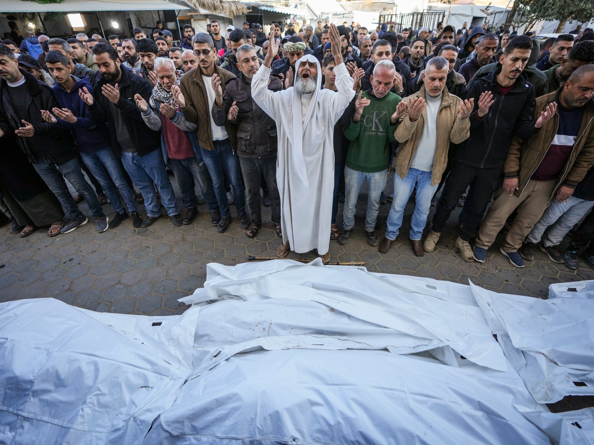 قصف إسرائيلي متصاعد على غزة يقتل 50 فلسطينيا خلال 24 ساعة | أخبار الصراع الإسرائيلي الفلسطيني