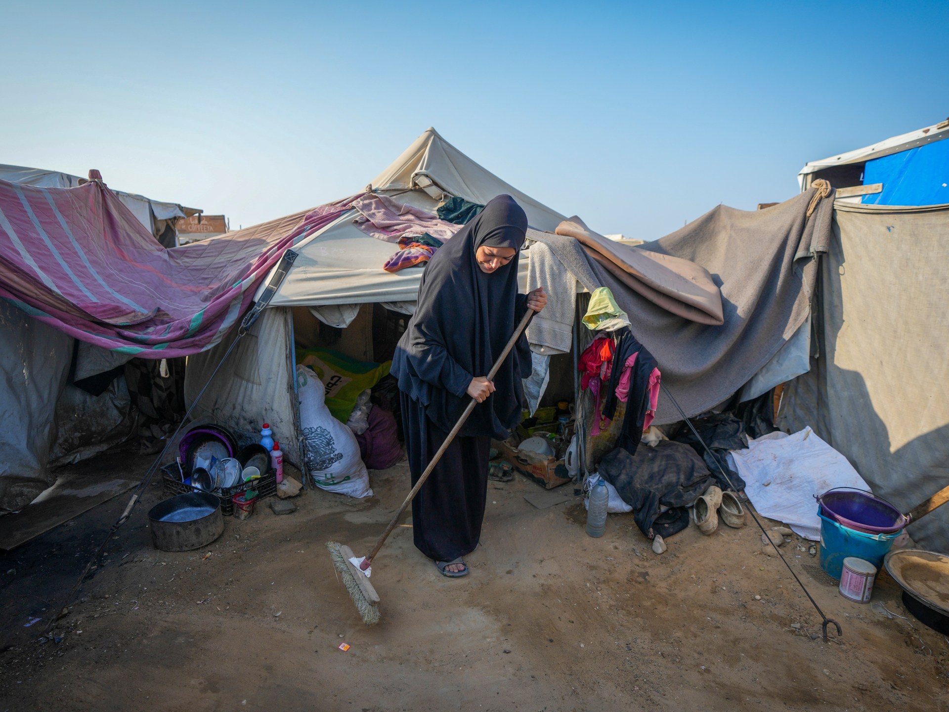 لا خصوصية، كفاح مستمر للنساء في مخيمات غزة المزدحمة | غزة