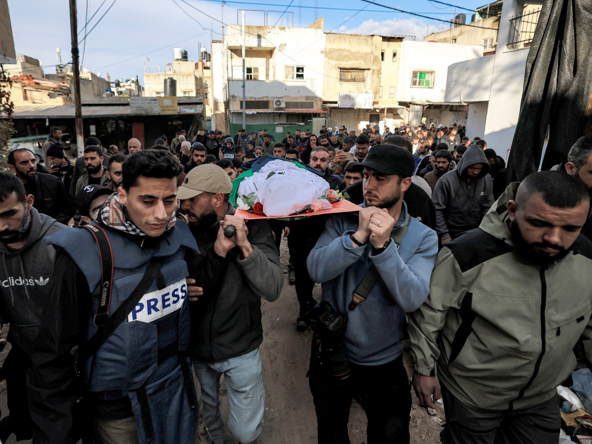 الحصار الوحشي الذي تفرضه السلطة الفلسطينية على جنين لا يؤدي إلا إلى تعميق أزمة الشرعية | آراء