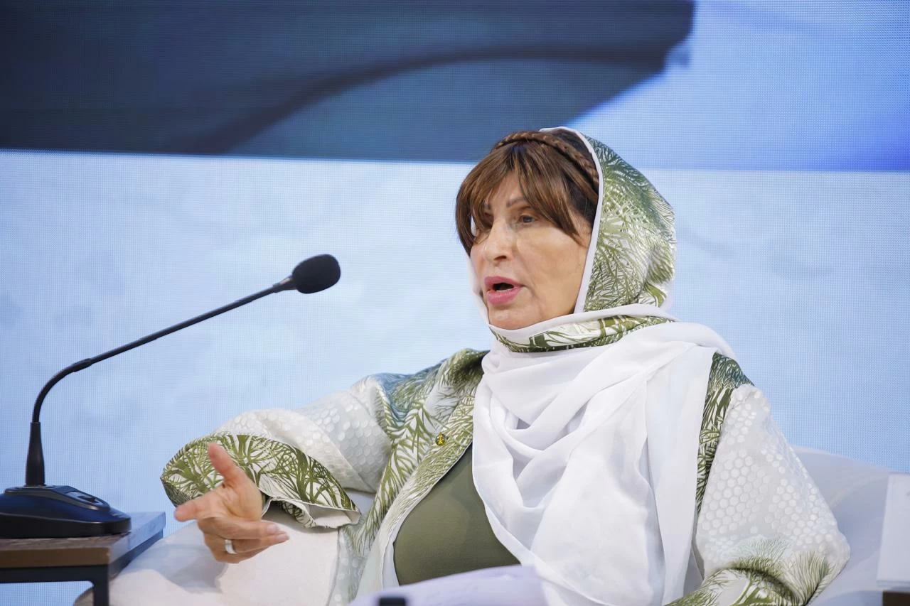 مختبرُ النّص وجمالياتُ التغيير   جلساتُ  قراءة النّص 22  بجدة ترصدُ