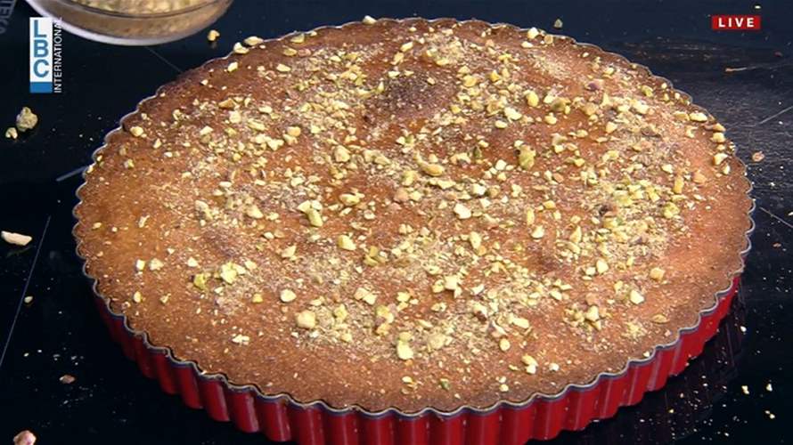 وصفة جديدة لحلويات عيد الفصح  8230  معمول بالقشطة والجبن  إليكم كيفية