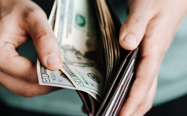 هل تعتقد أن العالم يزداد سوءًا؟ العلم لديه بعض الأخبار