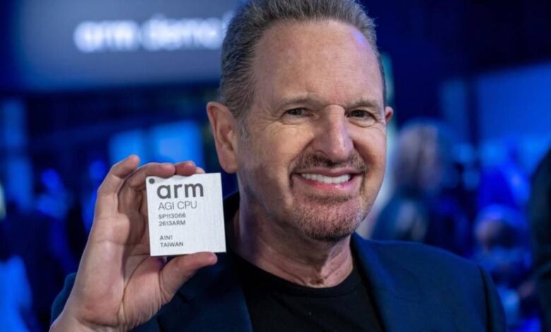 «آرم» تبدأ بيع الرقائق مستهدفة إيرادات بـ15 مليار دولار