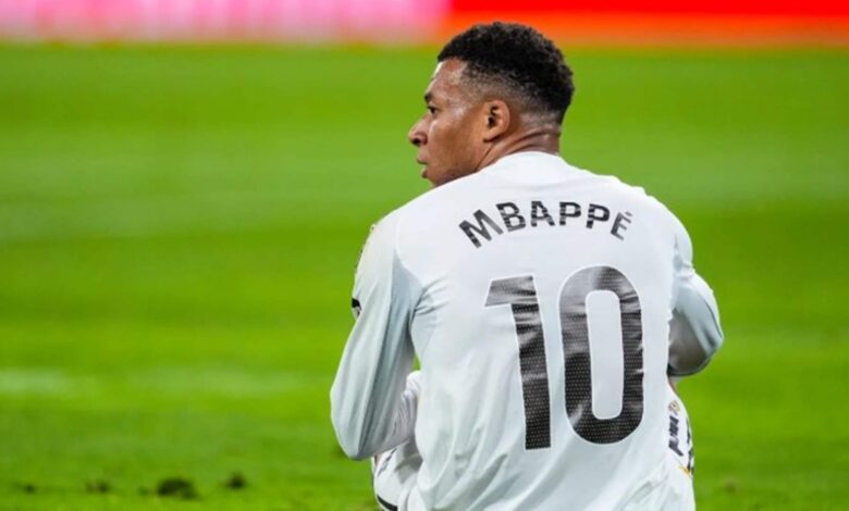 إصابة مبابي تثير القلق قبل كأس العالم.. وريال مدريد يكشف التفاصيل