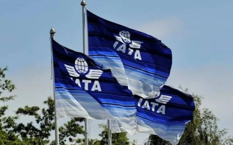 «إياتا»: تعافي إمدادات وقود الطائرات قد يستغرق أشهراً