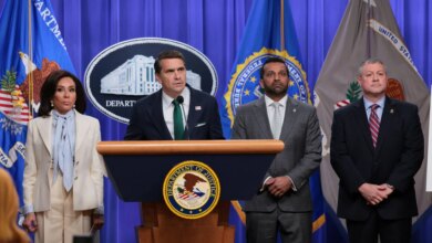 اتهام المشتبه به في إطلاق النار على عشاء مراسلي البيت الأبيض بمحاولة الاغتيال