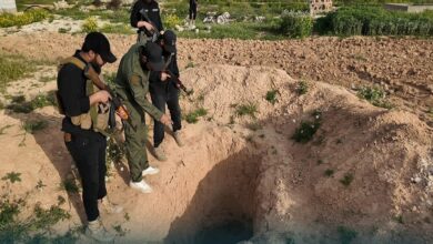 اكتشاف نفق للتهريب بين سوريا ولبنان وضبط أسلحة في ريف حمص (فيديو)