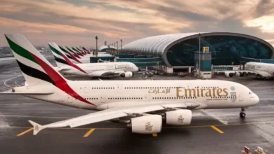 «الإمارات»: تشغيل جدول رحلات منخفض وسط مراقبة للأوضاع