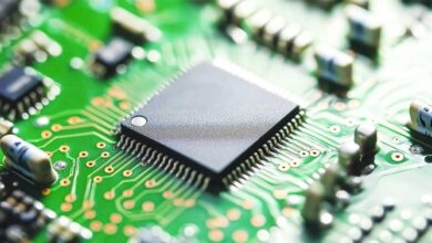 الحرب تعطل «شرايين التكنولوجيا».. و10% تراجع شحن الرقائق