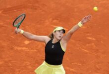 الروسية ميرا أندرييفا إلى ثالث أدوار مدريد (فيديو)