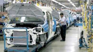 الهند تطلب من صنّاع السيارات ترشيد الإنتاج