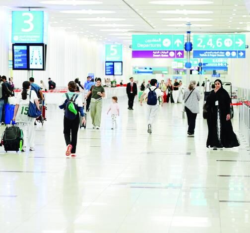 الوقود والطلب يرفعان أسعار السفر من دبي لوجهات عربية