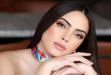 بلوك ناعم.. وئام مجدي تخطف الأنظار بإطلالة طبيعية بلا مكياج