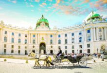 «بيركشاير هاثاواي» تنصح بالإمارات لقضاء عطلات 2026