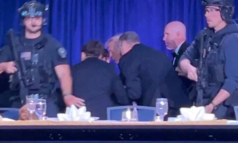 تحديثات حية: ترامب آمن بعد إطلاق النار على عشاء مراسلي البيت الأبيض؛ المشتبه به في الحجز