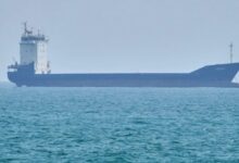 تحذير من ركود عالمي إذا استمر إغلاق مضيق هرمز