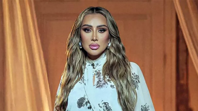 "توب وجيب قصير".. مايا دياب بإطلالة جريئة