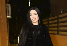 جاذبية اللون الأحمر.. عبير صبري تتألق بإطلالة أنيقة