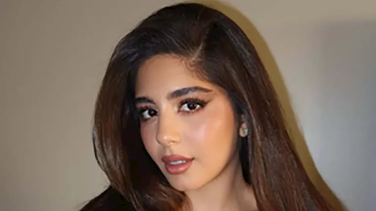 جاكيت وبنطلون جينز.. مايان السيد بإطلالة كاجوال أنيقة