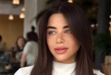 جامبسوت أسود.. يارا السكري تخطف الأنظار بإطلالتها