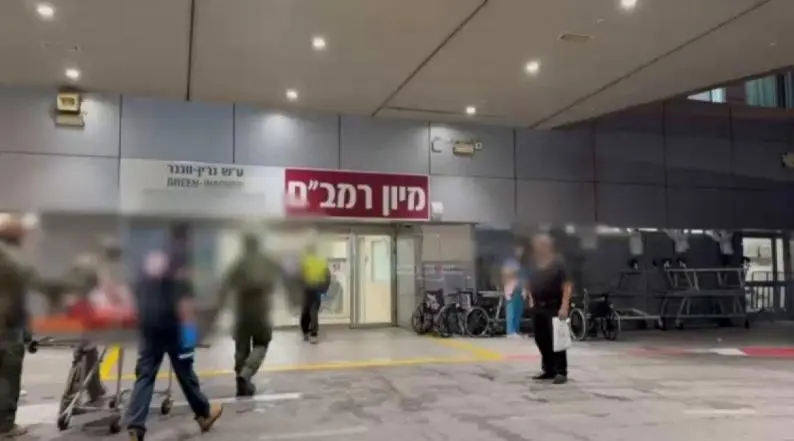 عاجل | جيش الاحتلال يواصل تكبد الخسائر في بنت جبيل.. عدد كبير من الجرحى في كمين لحزب اللـه وأنباء عن فقدان الاتصال بـ3 جنود - صورة مميزة صورة مميزة: عاجل | جيش الاحتلال يواصل تكبد الخسائر في بنت جبيل.. عدد كبير من الجرحى في كمين لحزب اللـه وأنباء عن فقدان الاتصال بـ3 جنود
