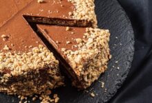 حلى الشوكولاتة بالمكسرات بدون فرن