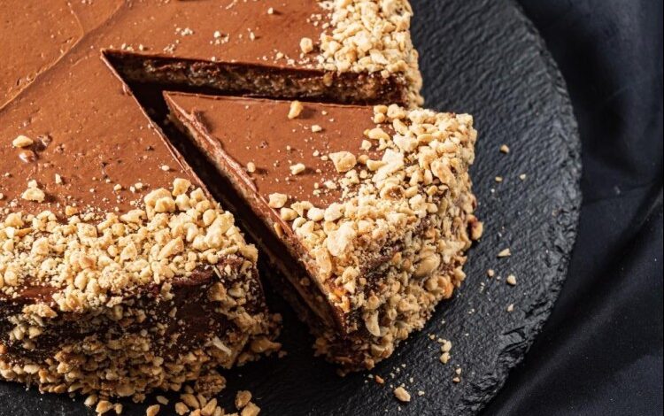 حلى الشوكولاتة بالمكسرات بدون فرن