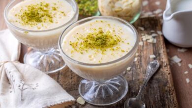 حلى كاسات الفستق بالكريمة