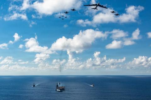 الرئيس الأمريكي دونالد ترامب ورئيس الوزراء البريطاني كير ستارمر