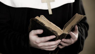 راهبات يرفعن دعوى ضد ولاية نيويورك الأمريكية