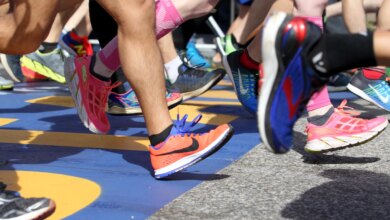 رجال يتنافسون كنساء في ماراثون جنوب أفريقيا المرموق | أخبار الأولمبياد