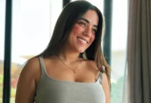 "سحر اللون البينك".. آية سليم تبرز أنوثتها بإطلالة لافتة