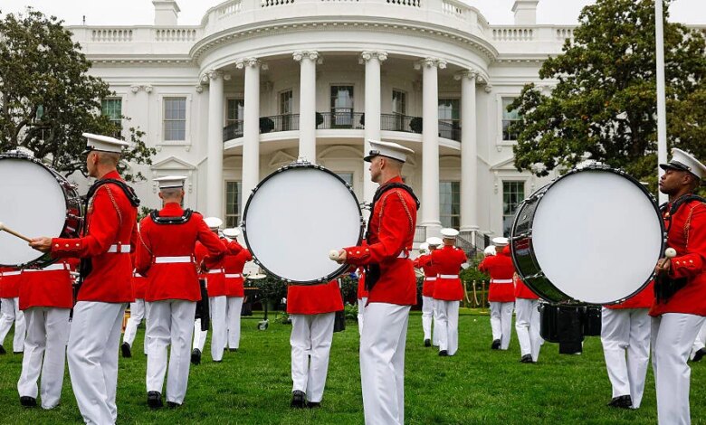 شاهد البث المباشر: الملك تشارلز يصل إلى البيت الأبيض لعقد اجتماعات مع ترامب قبل إلقاء خطاب أمام الكونجرس