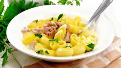 طريقة عمل مكرونة بالتونة والليمون - وصفات طبخ - أطباق الأسماك وثمار البحر