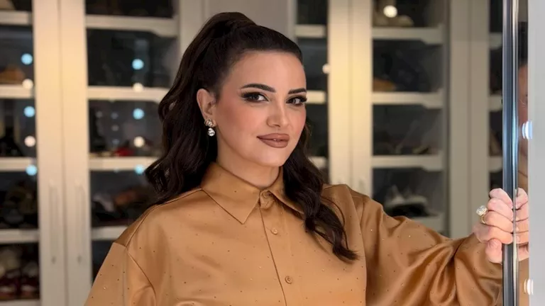 فستان أزرق ملكي.. ريهام عبد الغفور بإطلالة ساحرة