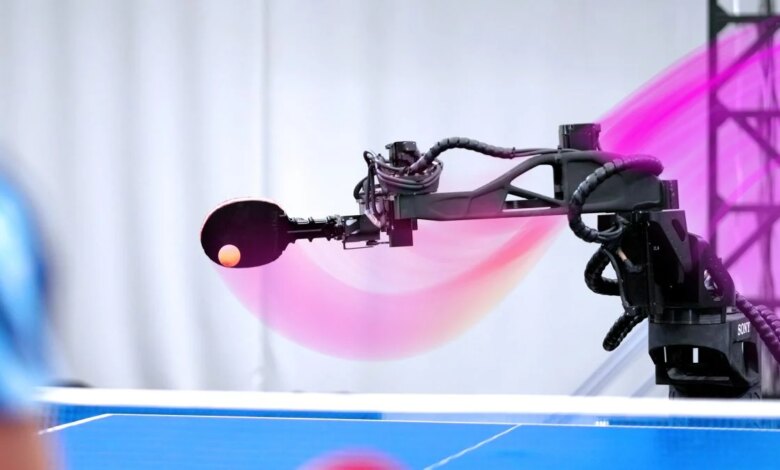 قام العلماء ببناء روبوت يمكنه التغلب على نخبة اللاعبين البشريين في تنس الطاولة: ScienceAlert