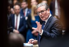 قضية ماندلسون تضغط مجددا.. ستارمر يرفض دعوات الاستقالة | أخبار