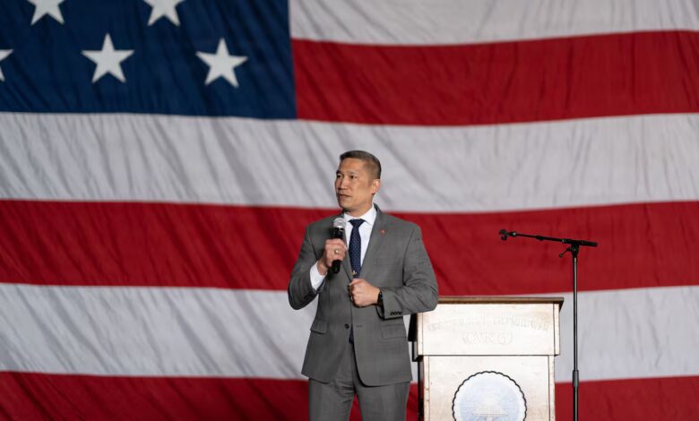 قوات "ألفا" والمزيد من السفن: القائم بأعمال وزير البحرية هونغ كاو يحدد رؤية الخدمة