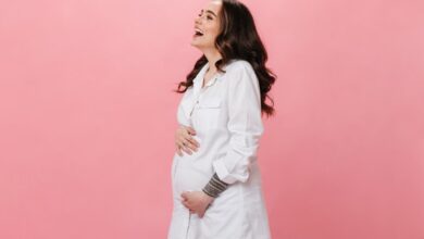 كيف تعرفين الفرق بين الأعراض الطبيعية وأعراض الإجهاض خلال الحمل؟