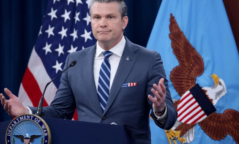 كين يحذر: "سنستخدم القوة" إذا لم تمتثل إيران للحصار على مضيق هرمز