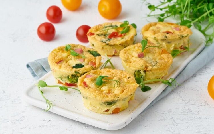 مافن البيض بجبنة القريش للفطور