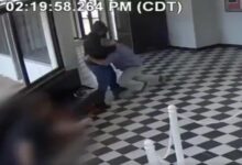 مدير مدرسة ثانوية في أوكلاهوما يُتوج بلقب “ملك الحفل” بعد موقف بطولي أنقذ طلابه