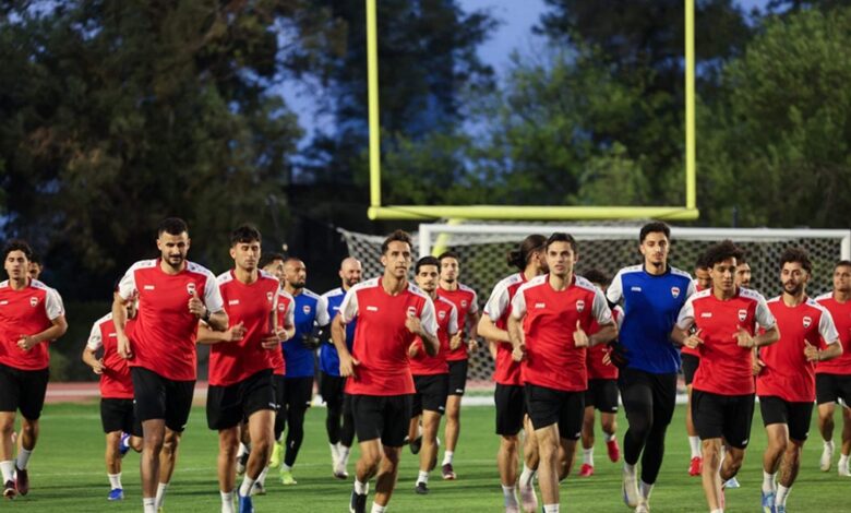 ملحق مونديال 2026: مدرب العراق يحاول إبعاد لاعبيه عن أخبار الحرب قبل مواجهة بوليفيا الحاسمة