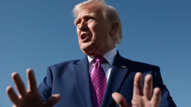 ومن المفترض أن يضمن الرئيس الذي هدد بإنهاء الحضارة بقاء أوكرانيا