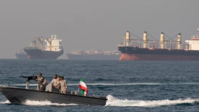 وول ستريت جورنال: 60% من زوارق الحرس الثوري لا تزال تهدد الملاحة | أخبار
