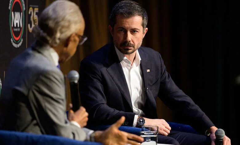 يقدم مؤتمر شبكة العمل الوطني اللمحة الأولى عن المجال الديمقراطي لعام 2028