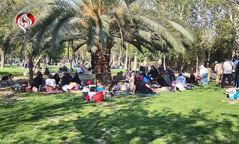 يوم الطبيعة في ايران.. احتفاء وتمسك بالحياة رغم العدوان