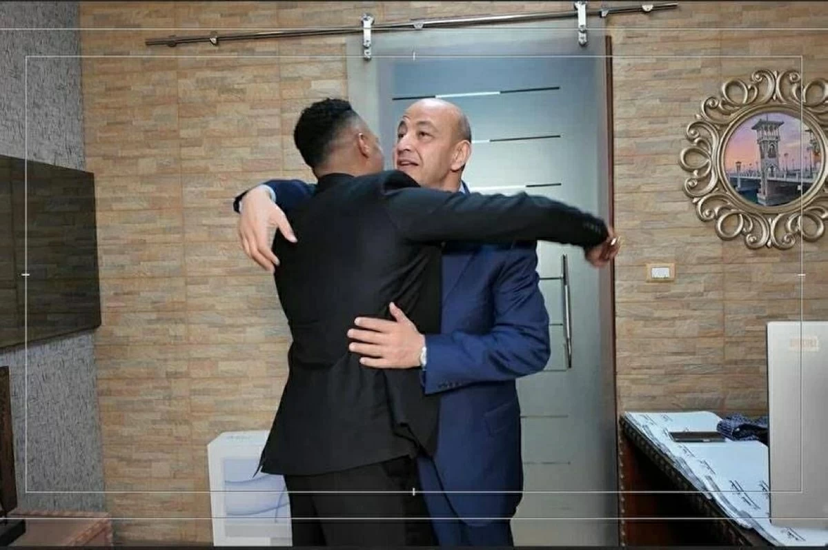 مصالحة MBC   عمرو أديب يواجه محمد رمضان بالضحك والـ300 ألف