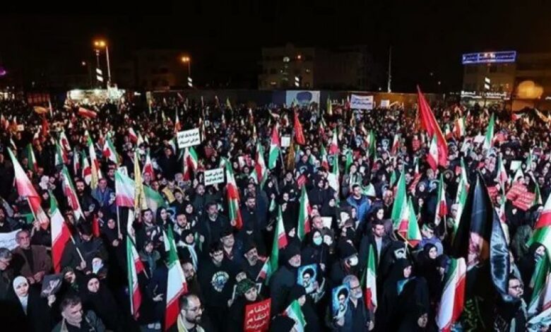 التجمعات المسائية ودورها في الصمود الإيراني في وجه العدوان الأمريكي الإسرائيلي